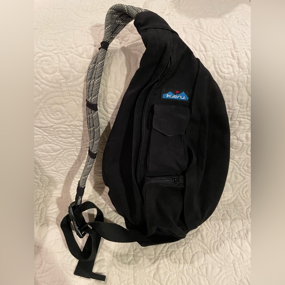 Kavu Black Sling - used once - like new